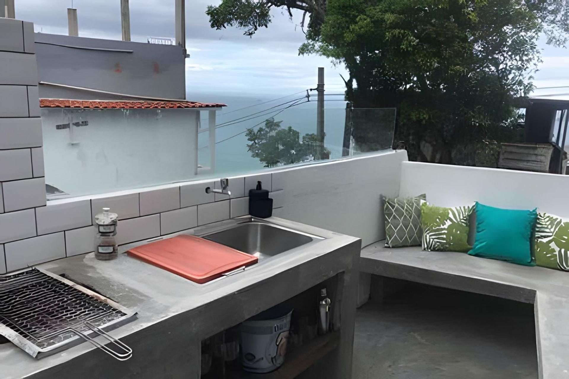 Casa Branca Vidigal 2 Com Piscina Сasa de vacaciones *